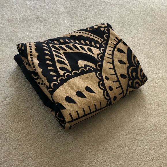 Tapestry - Picture 4 of 4